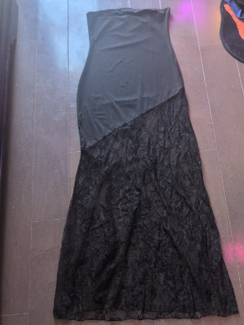 Black Sleeveless Dress With Sheer Bottom - Picture 3 of 3